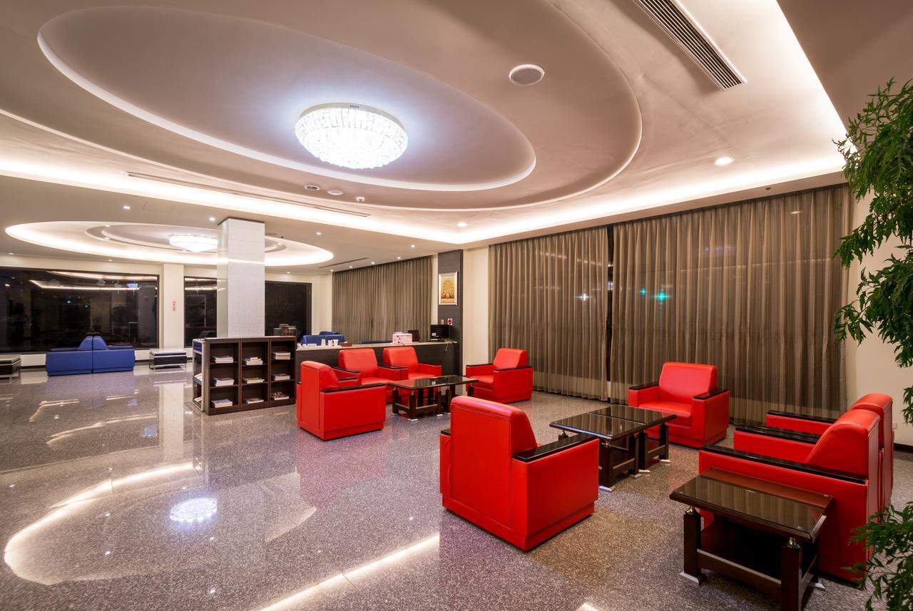 Yundu Business Hotel Mailiao ภายนอก รูปภาพ